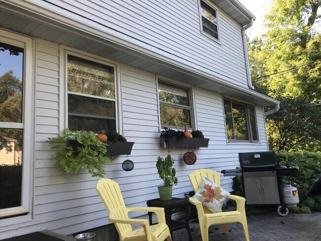 Foto del edificio - 605 23rd St NE
