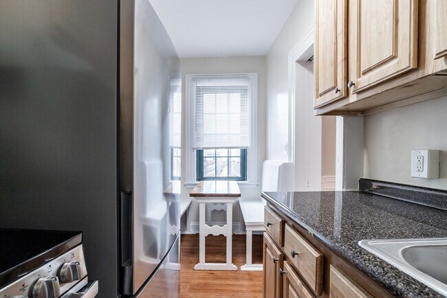 Foto del edificio - 124 Bowdoin St