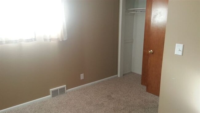 Building Photo - 3 br, 1 bath House - 3213 Brandon St