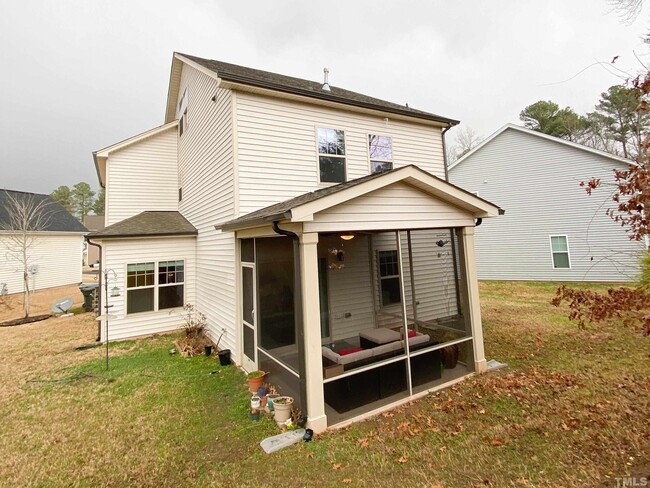 Building Photo - 1928 Rustica Dr
