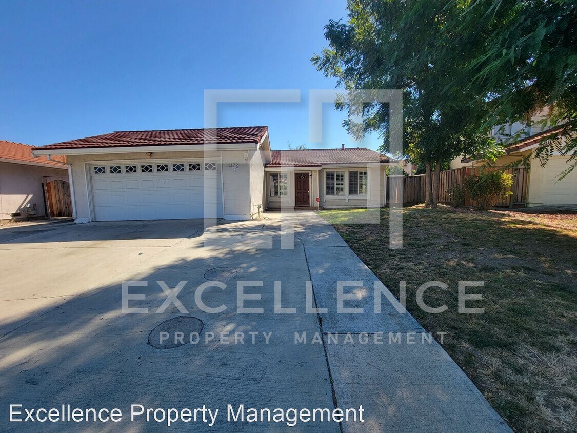 Foto principal - 4 br, 2 bath House - 1172 Pusateri Way
