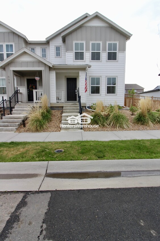 Foto principal - 911 Plum Creek Ct
