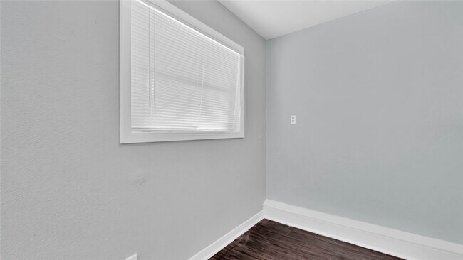Foto del edificio - 5532 Eskridge St