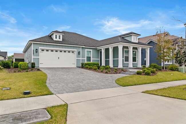 Building Photo - Oakmont 3 Bedroom 2 Bath Home
