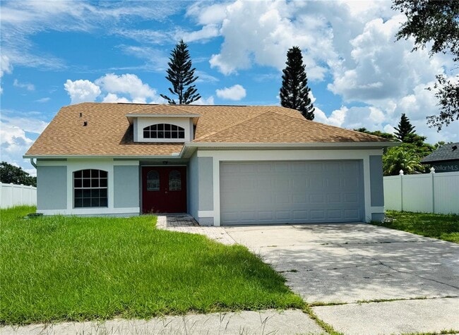 Photo - 2405 Queenswood Cir House