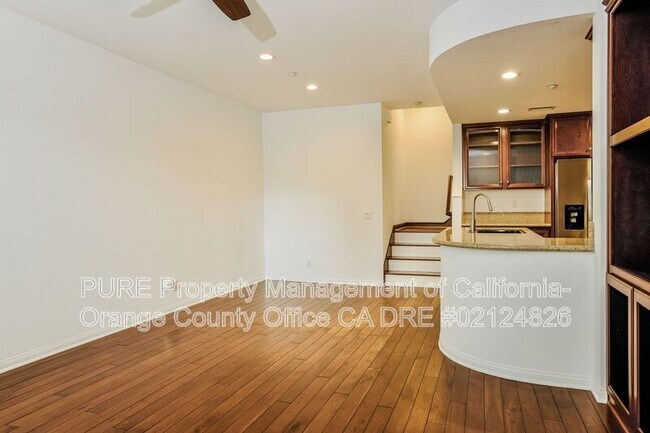 Foto del edificio - 6 Midtown Dr