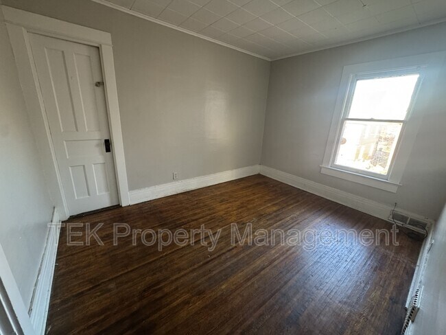 Foto del edificio - 259-261 Pierpont Street