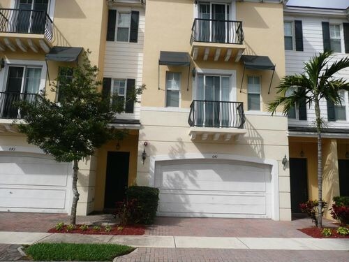 Primary Photo - 3612 NW 5th Ter