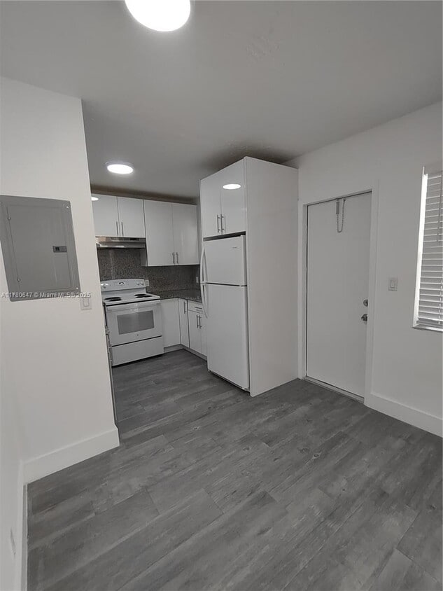 2 bedroom in North Miami FL 33181 - 2 bedroom in North Miami FL 33181