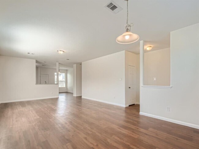 Building Photo - 3926 Hawthorn Glen Ct