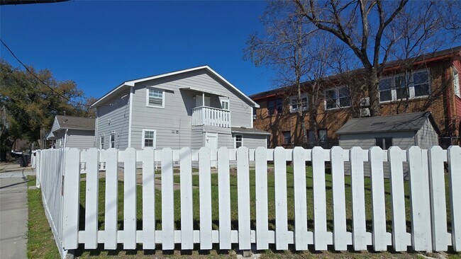 Foto del edificio - 421 Sidney St