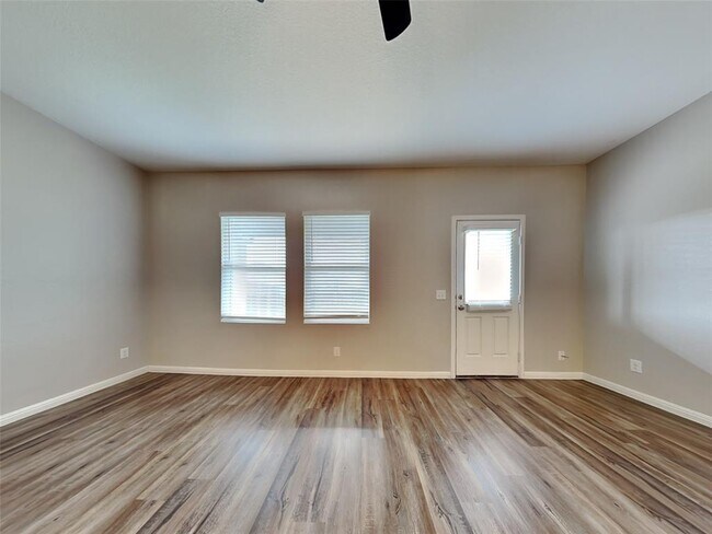 Foto del edificio - 871 Bunton Reserve Blvd