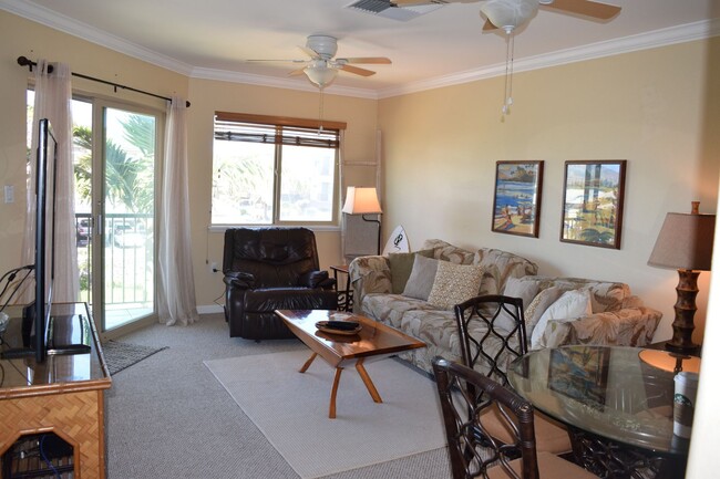 Foto del edificio - Hale Kanani  - 3bd. 2ba. Furnished Oceanfront Unit Available 4.1.2026 for 10 month lease.