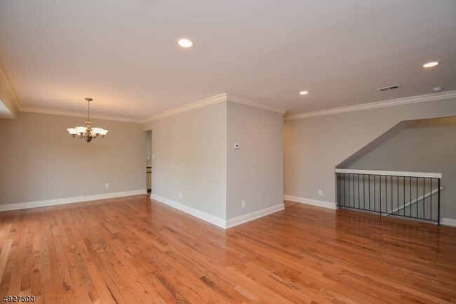 Foto del edificio - 133 Woods Edge Dr