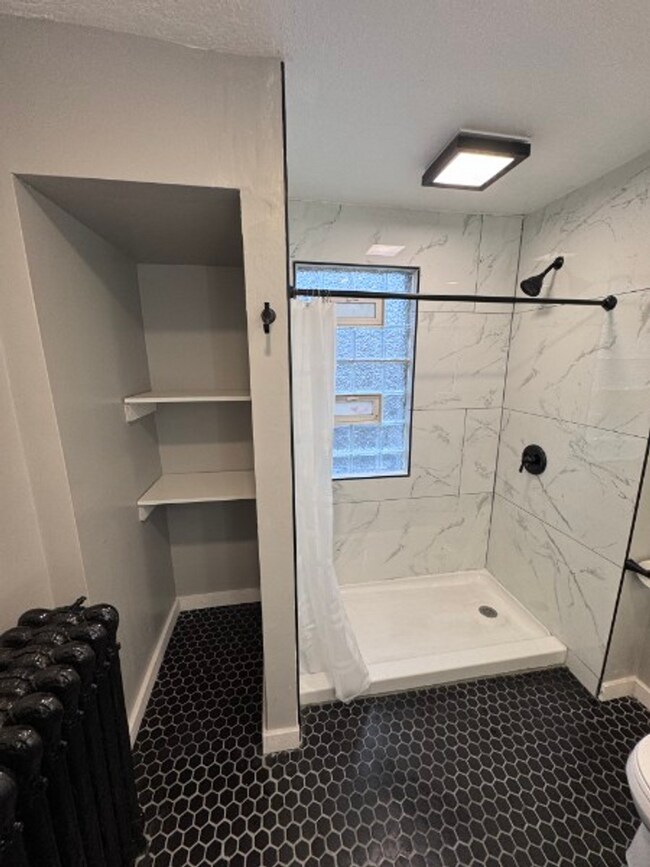 Foto del edificio - Downer Lower house