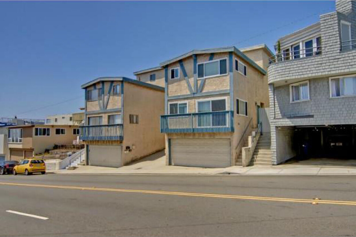 Foto principal - 637 Manhattan Beach Blvd