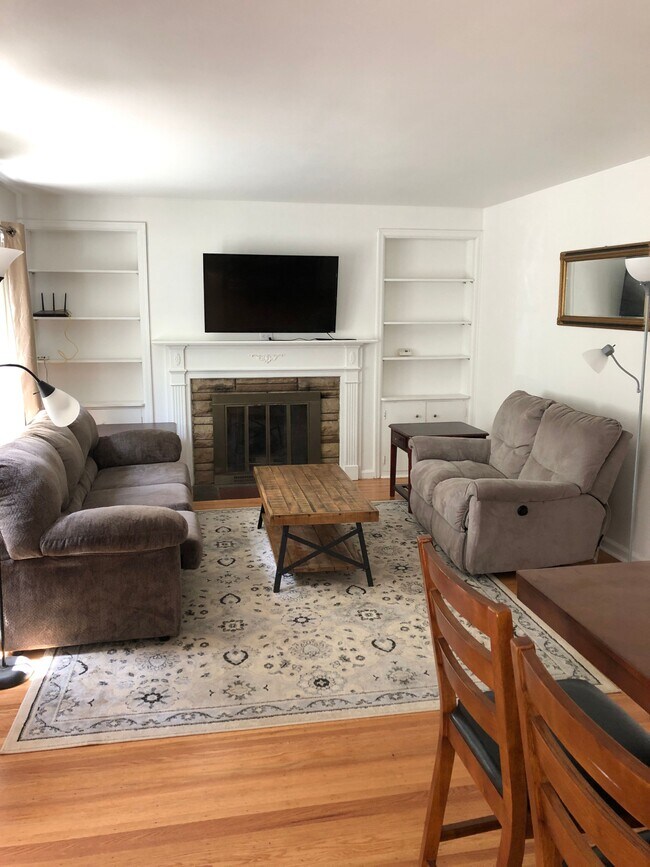 Foto del edificio - 108 Edgemont Rd