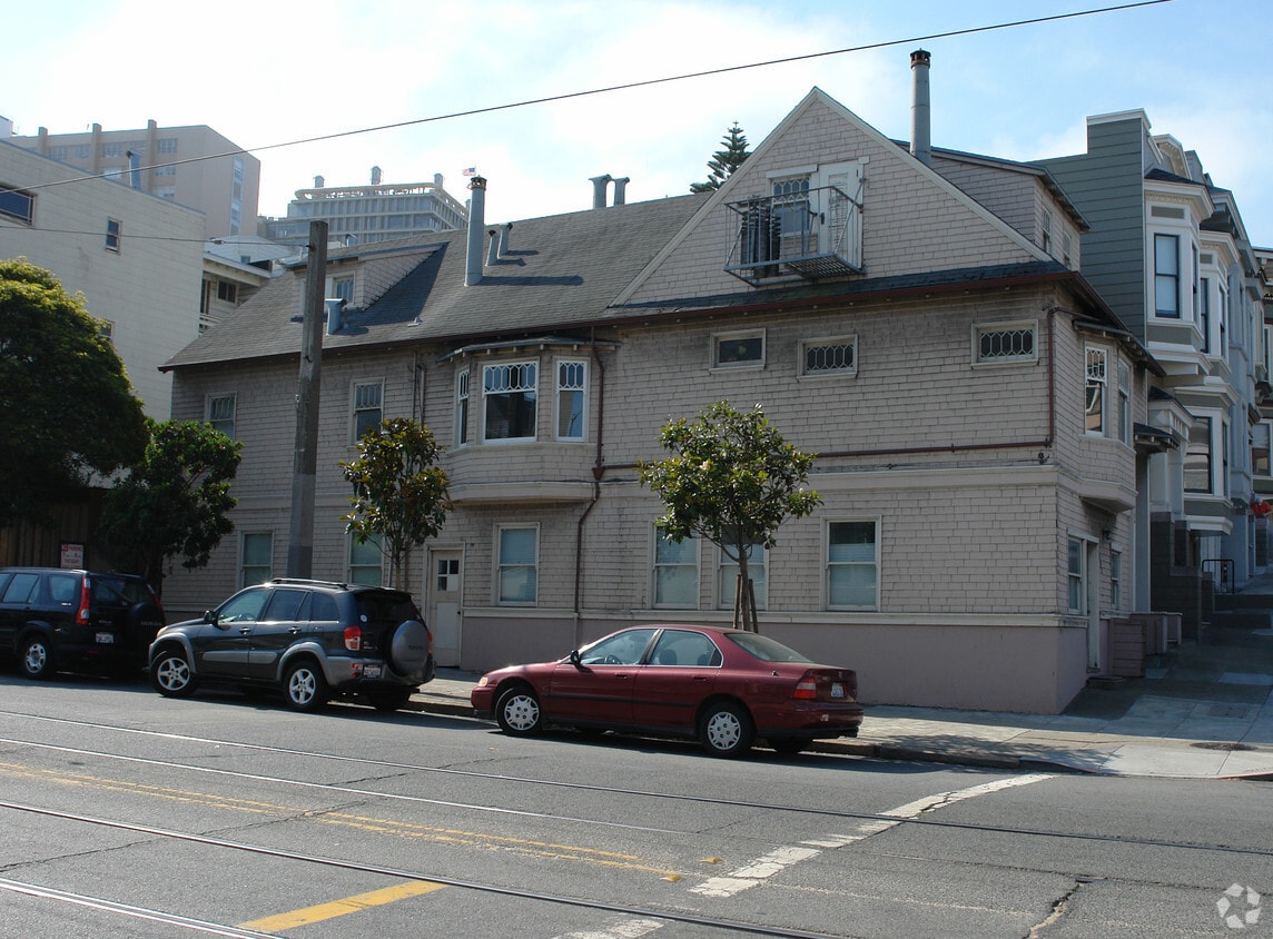 Building Photo - 243 Irving