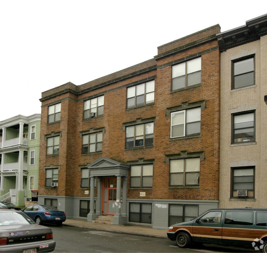 Primary Photo - 12 Unit Apartment Complex