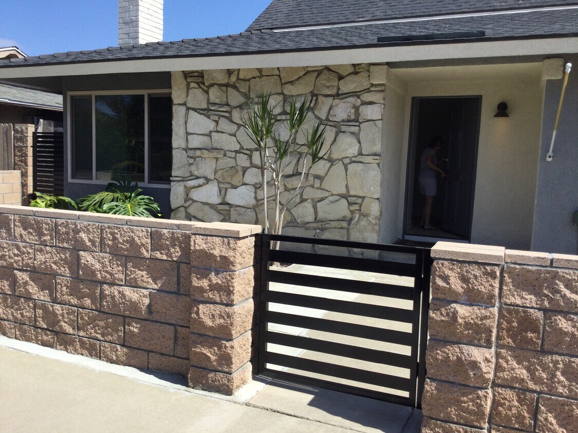 Primary Photo - 7601 Volga Dr