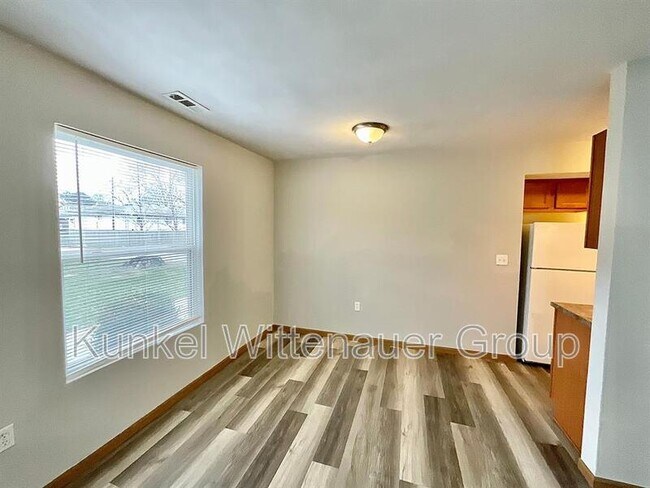Foto del edificio - 1810-2 Jamestown Road