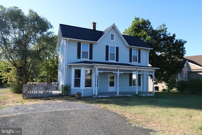 Building Photo - 508 S Water St