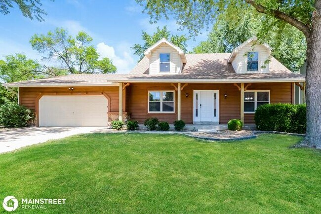 Building Photo - 113 SHIREWOOD DR, ST CHARLES, MO 63303