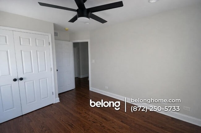 Building Photo - 4922 S Cornell Ave