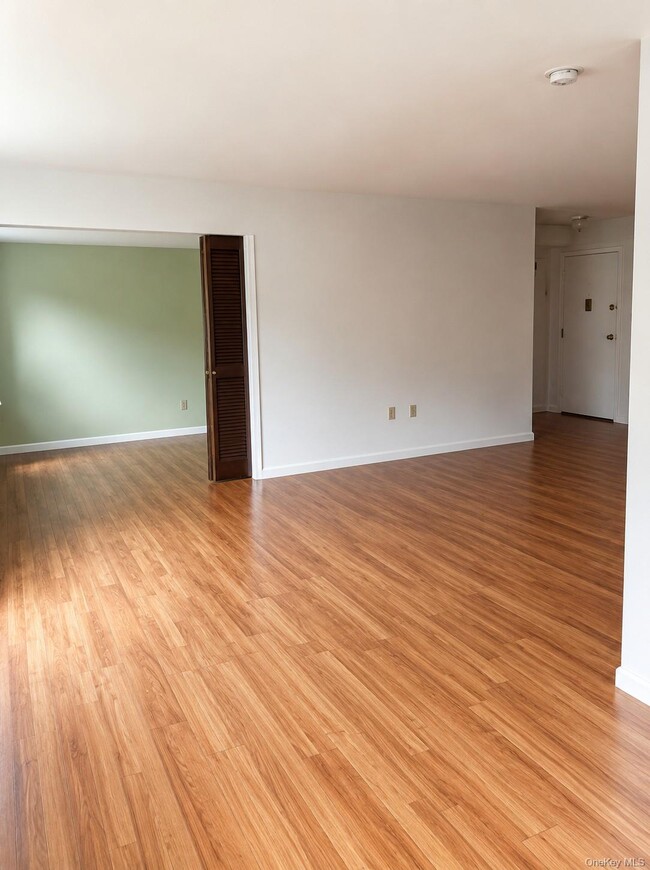 Building Photo - 451 Sierra Vista Ln