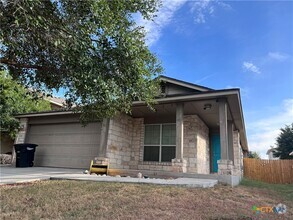 Building Photo - 2141 Sinclair Dr