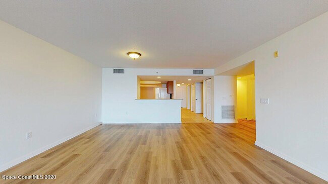 Foto del edificio - 7028 Sevilla Ct