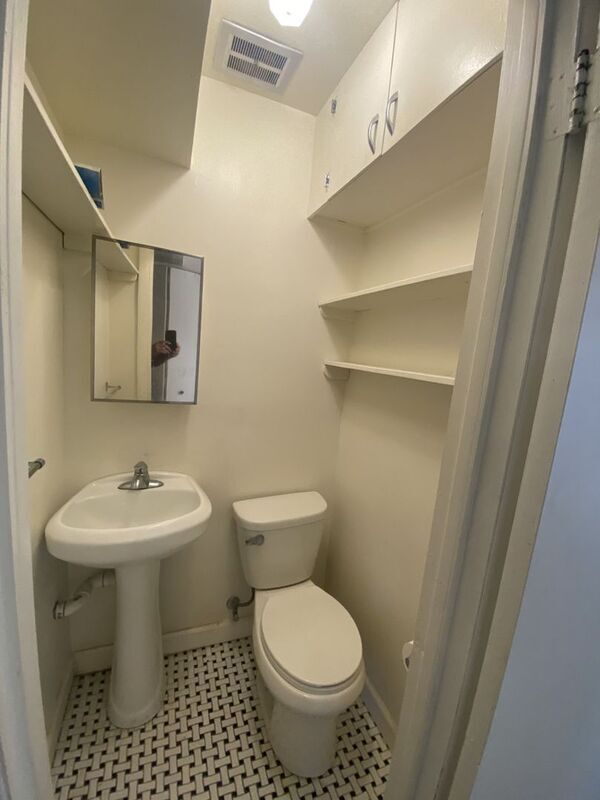 Foto del edificio - 5519 Walther Ave