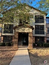 Building Photo - 211 North Ave
