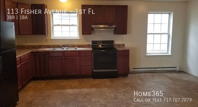 Foto del edificio - 3 Bedroom, 1 Bathroom Unit Coming Soon!!