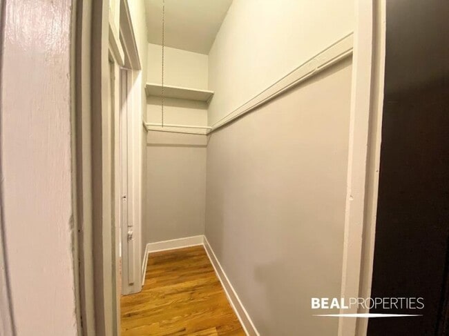 Building Photo - 0 bedroom in CHICAGO IL 60625