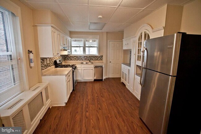 Building Photo - 4091 Pechin St