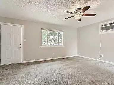 Primary Photo - 2230 Cleo St