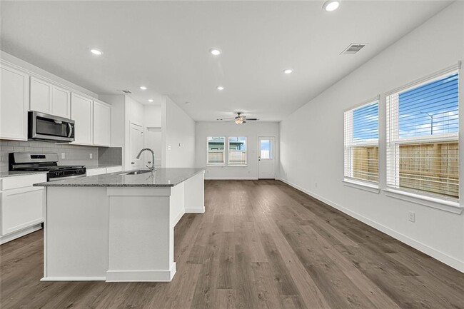 Building Photo - 3935 Windy Whisper Dr