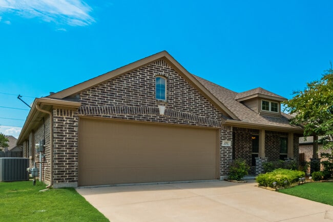 Building Photo - 4702 Liberty Hill Trail
