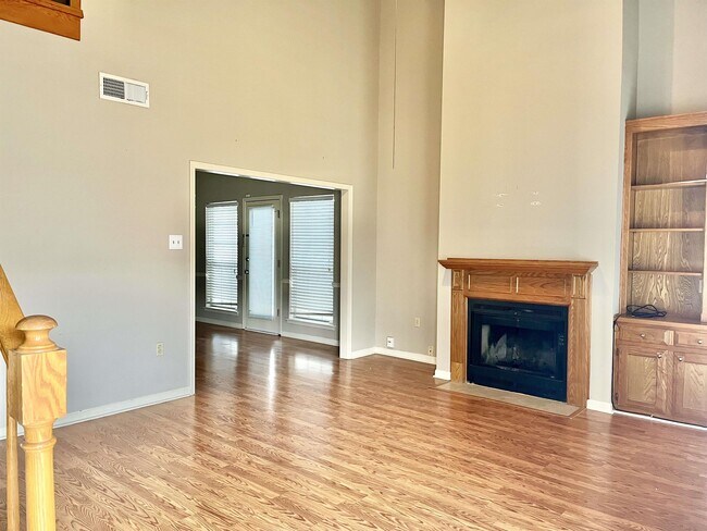 Building Photo - 5122 Stumberg Ln