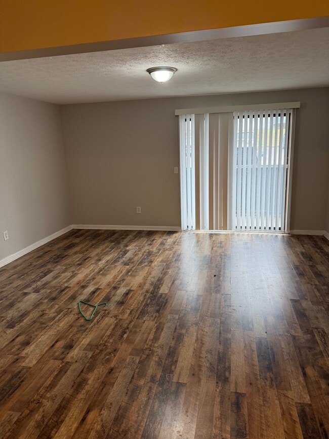 Photo - 270 Tampa Dr Townhome