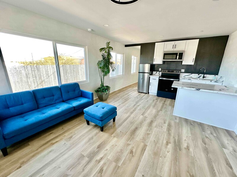 6545 Pine Ave Unit 4, Twentynine Palms, CA 92277 Room for Rent in