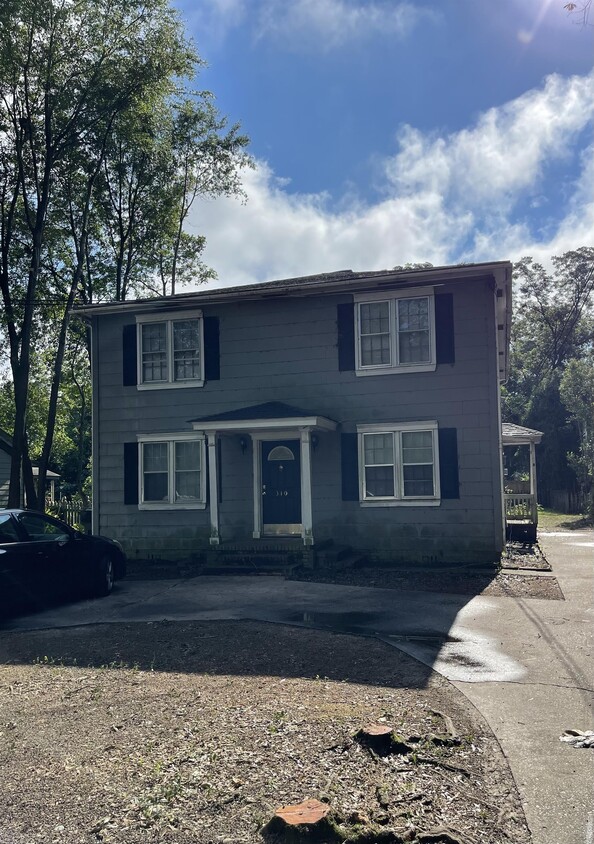 Primary Photo - 310 Winston St