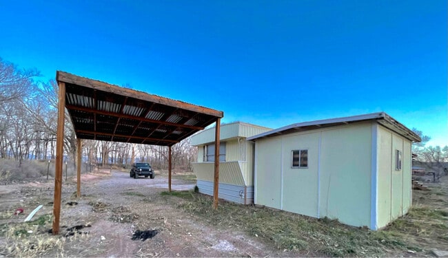 Foto del edificio - 39 3 Cross Ln