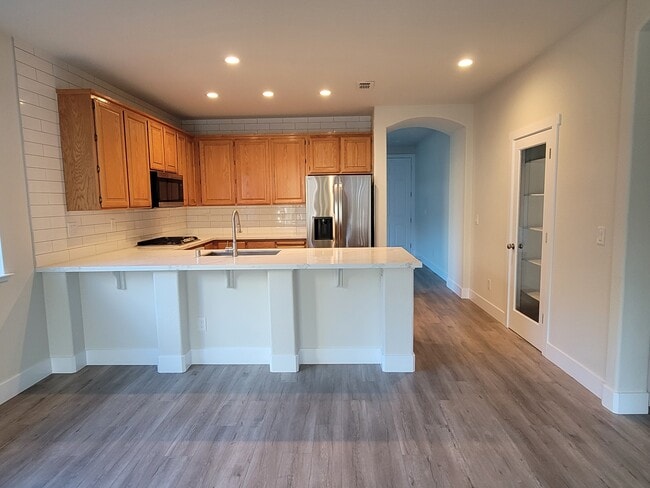 Foto del edificio - 8033 Horncastle Ave