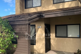 Building Photo - 1001 Mohawk St