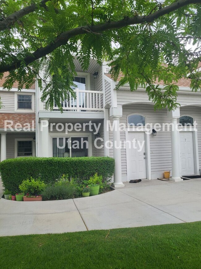 Foto del edificio - Great Springville Condo
