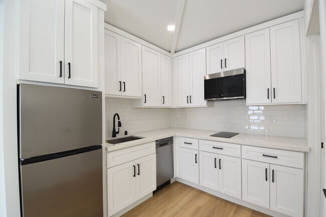 Foto del edificio - 10839 Moorpark St