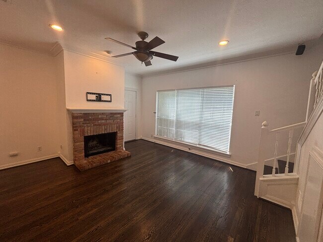 Foto del edificio - 3412 McFarlin Blvd