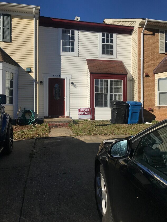 Primary Photo - 4732 Greenlaw Dr